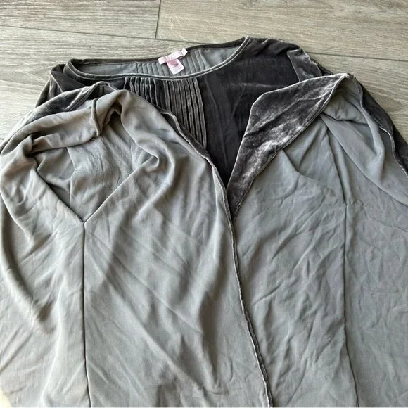Calypso St  Barth Grey Batwing Sleeve Silk Blend Velvet Blouse - Picture 12 of 14
